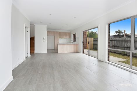 Property photo of 2/46 Elsey Road Reservoir VIC 3073