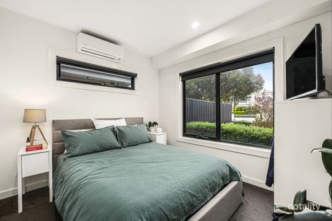Property photo of 1/57 Rhodes Parade Oak Park VIC 3046