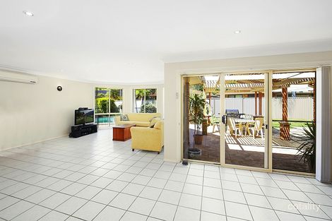 Property photo of 9 Donna Close Lisarow NSW 2250