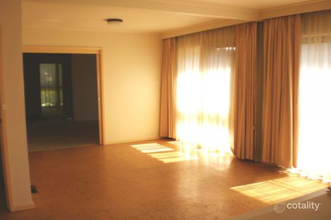Property photo of 19 Stutt Avenue Doncaster VIC 3108