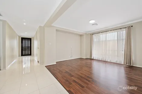 Property photo of 12 Bedford Crescent Spring Mountain QLD 4300