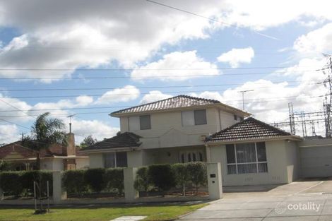 10 Merrilands Rd, Reservoir, VIC 3073