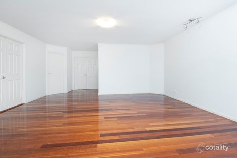 Property photo of 14 Saint Tropez Place Forest Lake QLD 4078