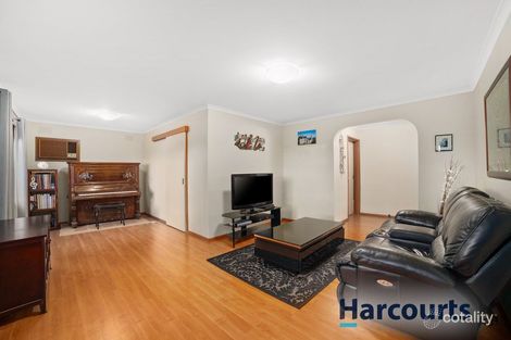 Property photo of 98 Milpera Crescent Wantirna VIC 3152