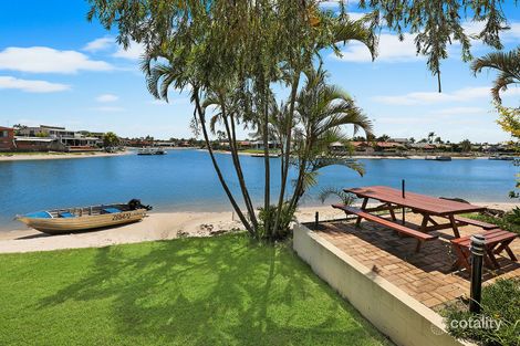 1/15-17 Woomba Pl, Mooloolaba, QLD 4557