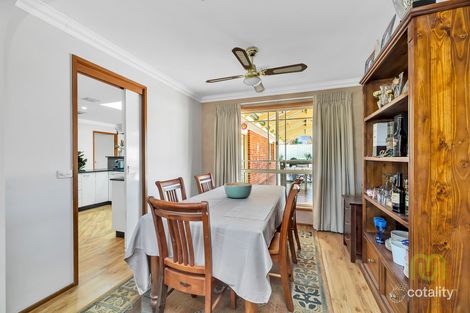 Property photo of 4 McCarten Place Gordon ACT 2906