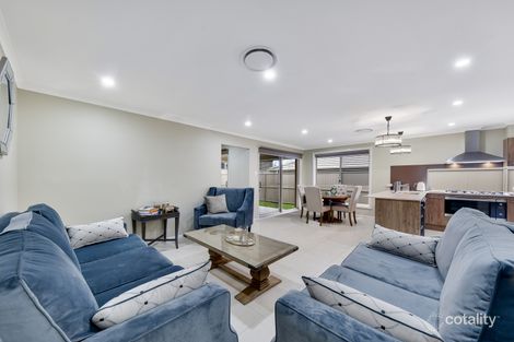 Property photo of 152 Hampshire Boulevard Spring Farm NSW 2570