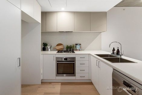 Property photo of 215/77 Hobsons Road Kensington VIC 3031