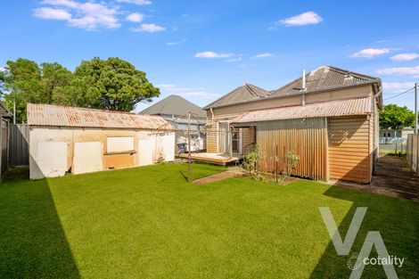 Property photo of 18 Pembroke Street Stockton NSW 2295