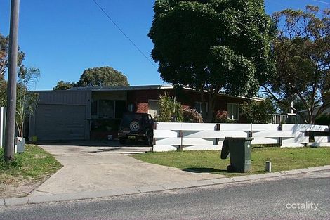 19 Rochford Way, Girrawheen, WA 6064