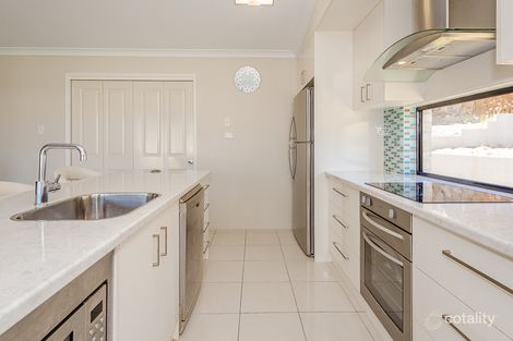 Property photo of 27 Parsloe Street Telina QLD 4680