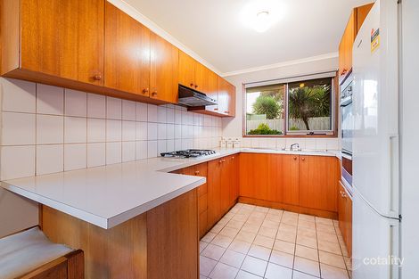 Property photo of 17 Rowen Court Cranbourne North VIC 3977