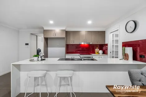 Property photo of 5 Luther James Close Doolandella QLD 4077