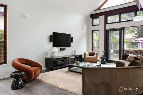 Property photo of 40 Pine Street Marrickville NSW 2204