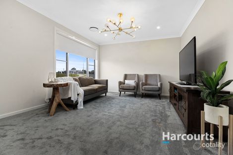 Property photo of 5 Enderle Drive Lochinvar NSW 2321