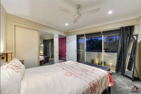 Property photo of 28/32-38 Newstead Terrace Newstead QLD 4006