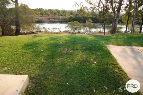 Property photo of 30 Handley Drive Boyne Island QLD 4680
