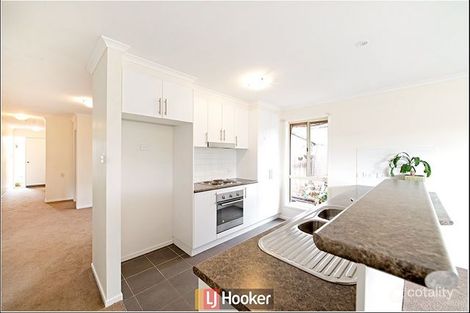 Property photo of 25 Dagmar Berne Street Macgregor ACT 2615