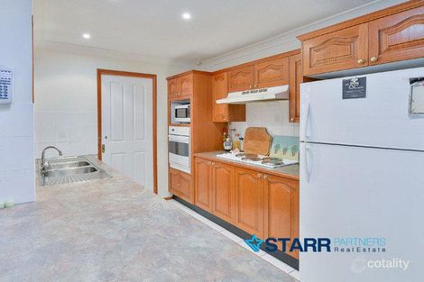 Property photo of 6 Skyfarmer Place Raby NSW 2566