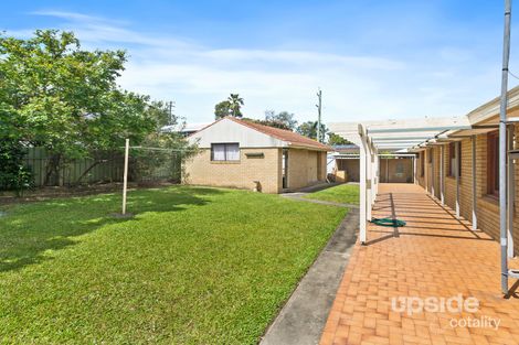 Property photo of 25 Mawarra Avenue Dapto NSW 2530
