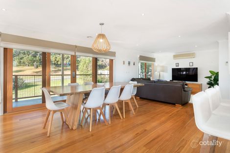 Property photo of 15 Penleigh Crescent Mount Martha VIC 3934