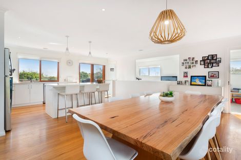 Property photo of 15 Penleigh Crescent Mount Martha VIC 3934