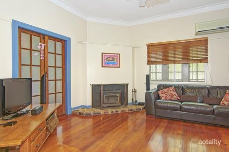 Property photo of 19 Goodwin Terrace Moorooka QLD 4105