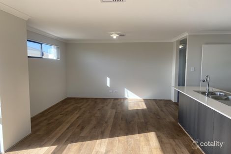 Property photo of 35 Shellharbour Promenade Alkimos WA 6038