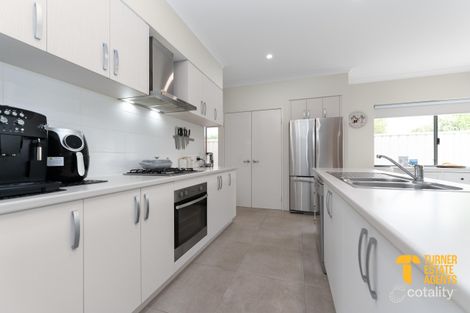 Property photo of 7B Ranmore Way Morley WA 6062