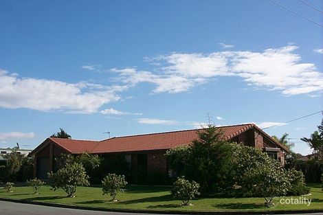 12 Marana St, Warana, QLD 4575