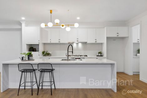 Property photo of 18B Allanfield Crescent Wantirna South VIC 3152