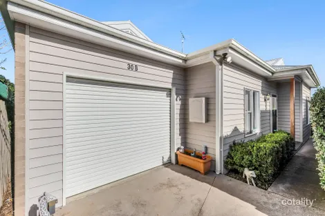 30b Charlotte Ave, Newcomb, VIC 3219
