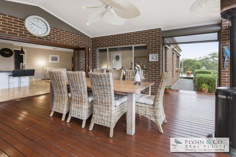 22 Crestwood Dr, Rosebud, VIC 3939