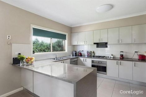 Property photo of 2/32 Butcher Street Strathdale VIC 3550