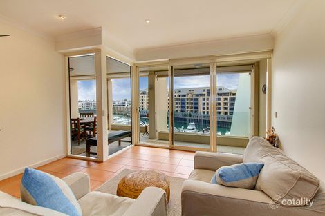 Property photo of 1/9 Holdfast Promenade Glenelg SA 5045