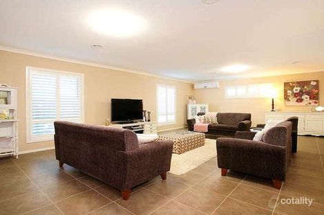 Property photo of 2 Pendragon Crescent Derrimut VIC 3026