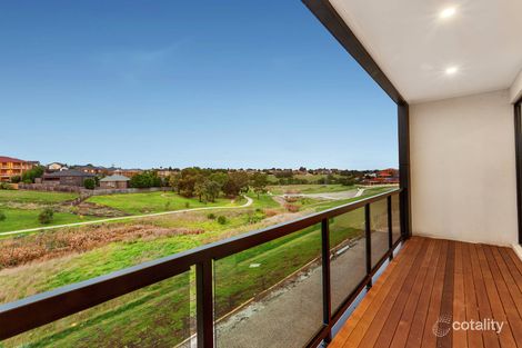 Property photo of 21 Norcal Court Greenvale VIC 3059