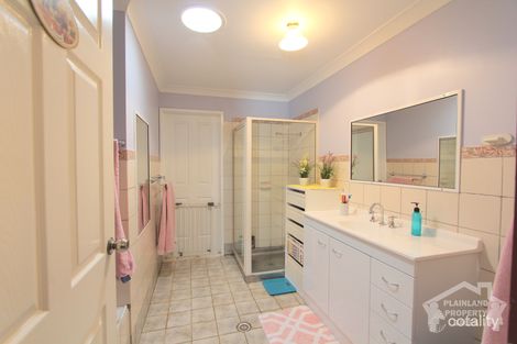 Property photo of 48 Zischke Road Plainland QLD 4341