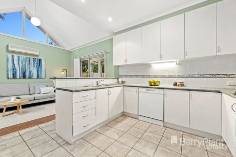 Property photo of 5/358 St Helena Road Eltham North VIC 3095