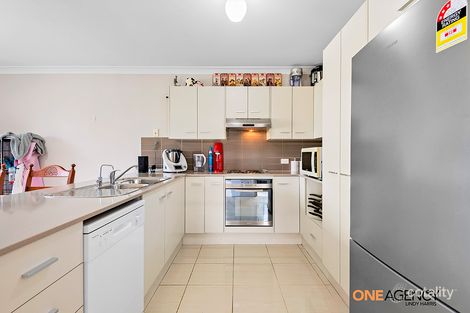 Property photo of 2/72 Wattle Ponds Road Hunterview NSW 2330