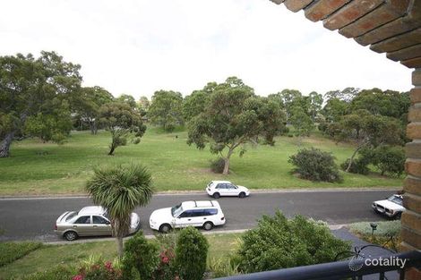 Property photo of 46 Horseshoe Drive Aberfoyle Park SA 5159