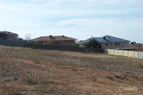 7 Chantilly Pl, Young, NSW 2594