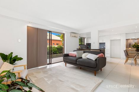 Property photo of 2/17 Silva Street Ascot QLD 4007