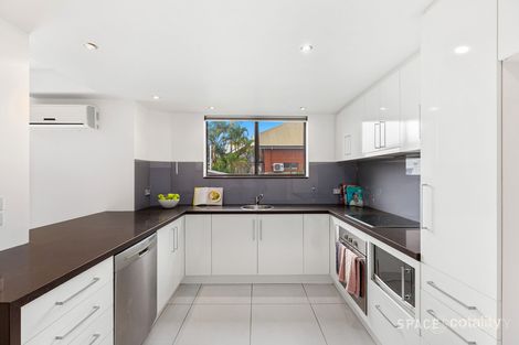Property photo of 2/17 Silva Street Ascot QLD 4007