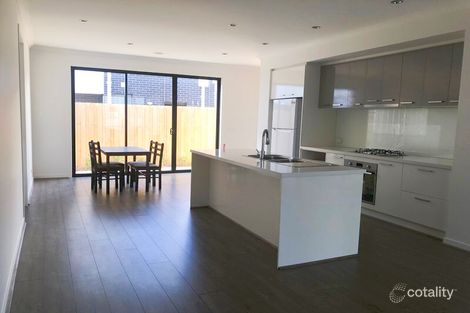 Property photo of 5 Quarter Circuit Springvale VIC 3171