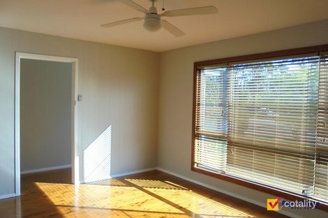 Property photo of 32 The Expressway Albion Park NSW 2527