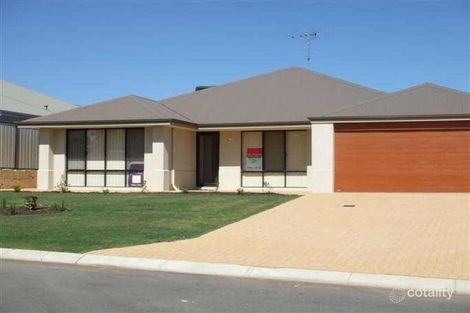 313 Oakmont Ave, Meadow Springs, WA 6210