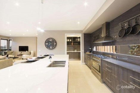 Property photo of 53 Evolve Esplanade Wollert VIC 3750