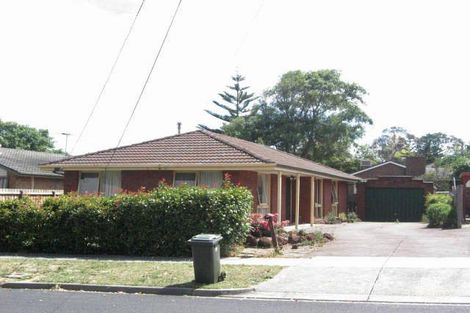 Property photo of 27 Alexander Crescent Frankston VIC 3199