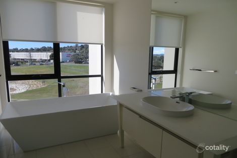 Property photo of 29 Bardaster Boulevard Chirnside Park VIC 3116